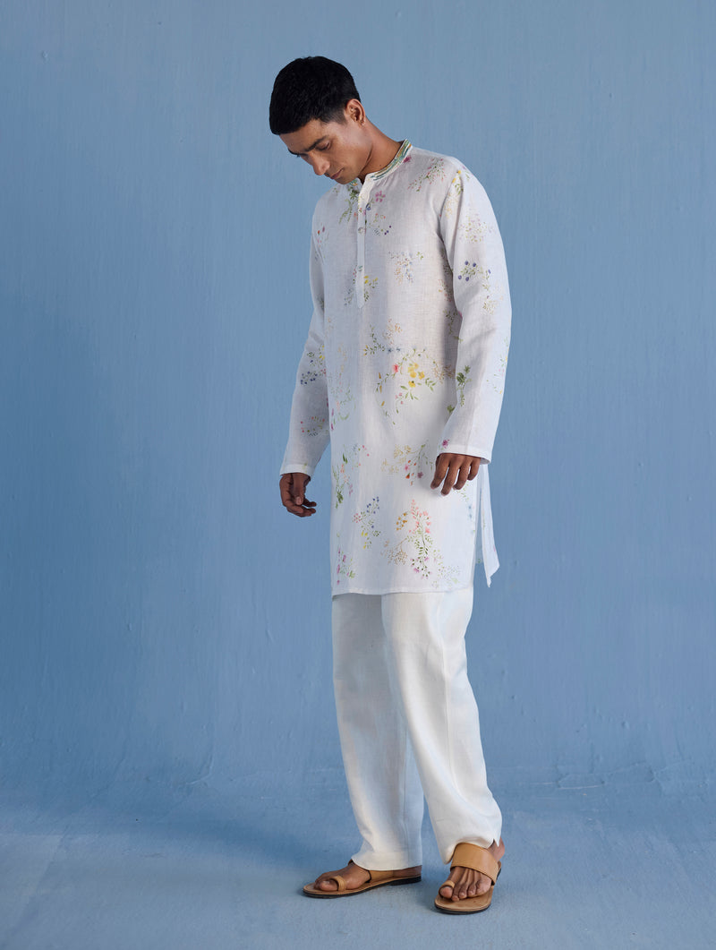 Ahan Floral Printed Kurta with Embroidered Collar - White