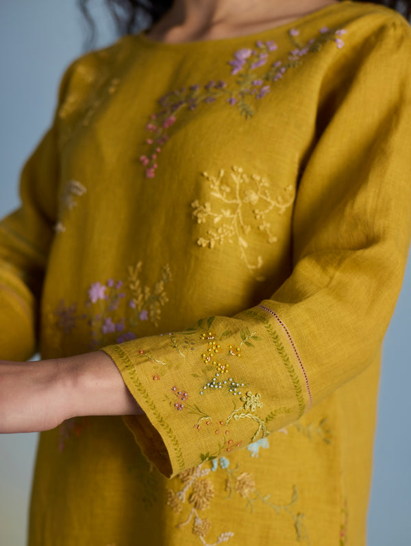 Emra Hand-Embroidered Linen Kurta - Mustard