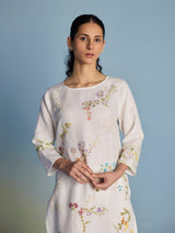 Emra Hand-Embroidered Linen Kurta - White