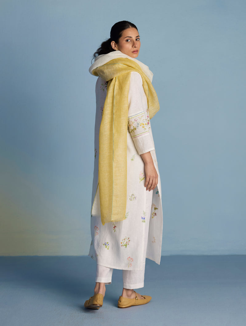 Emra Hand-Embroidered Linen Kurta Set - White