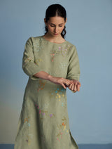 Emra Hand-Embroidered Linen Kurta - Mint