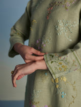 Emra Hand-Embroidered Linen Kurta - Mint