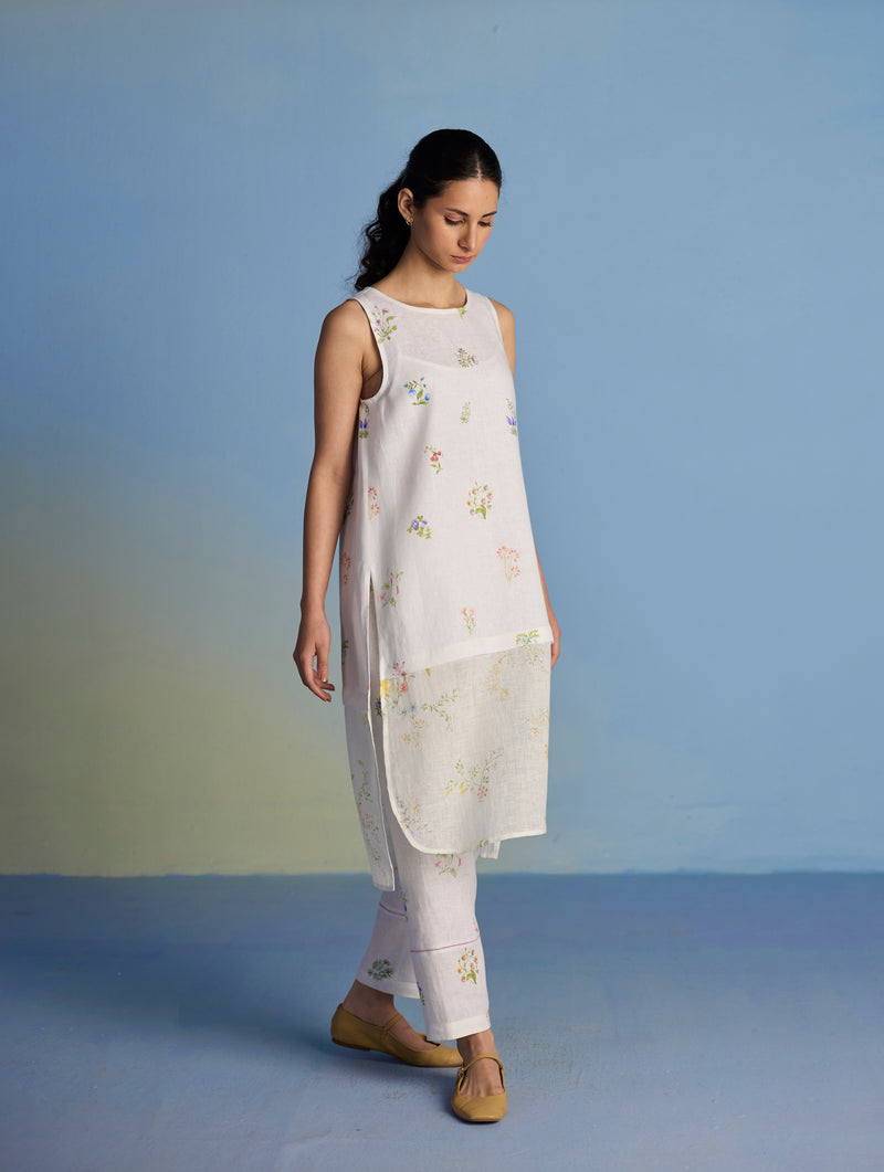 Aneya Patchwork Floral Linen Kurta Set - White