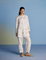 Anya Hand-Embroidered Floral Linen Kurta - White