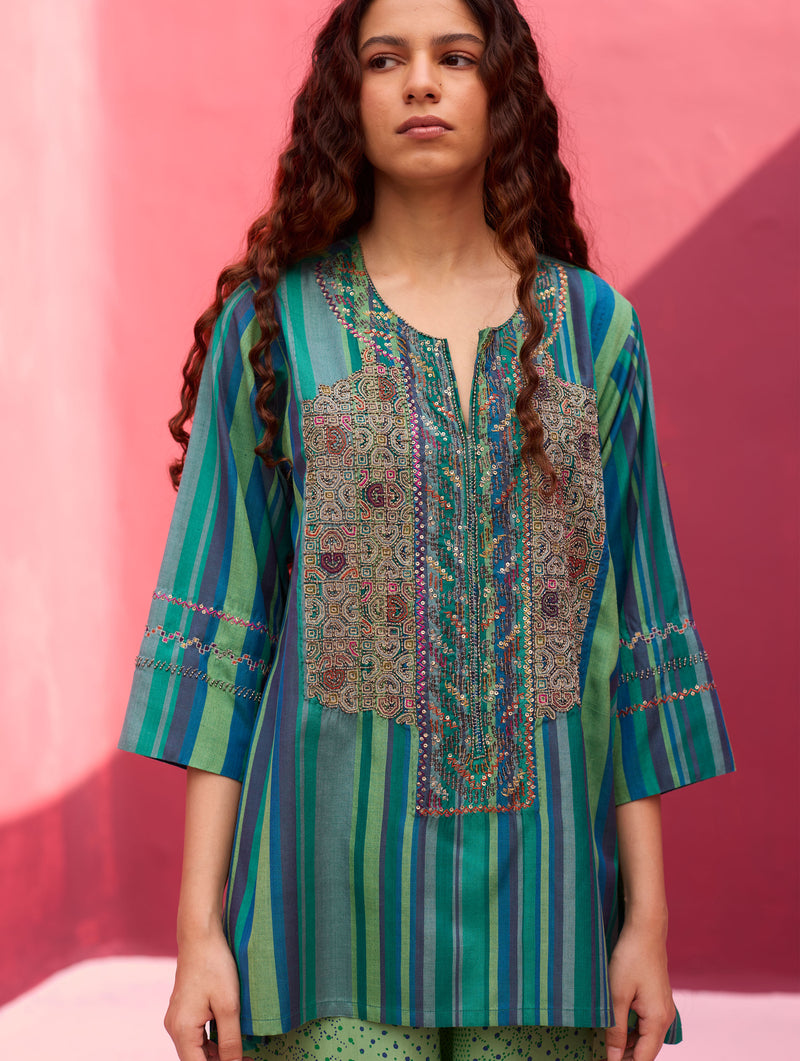 Olena Hand-Embroidered Silk Kurta - Peacock