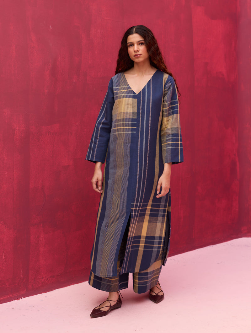 Inga Check Linen Kurta - Navy