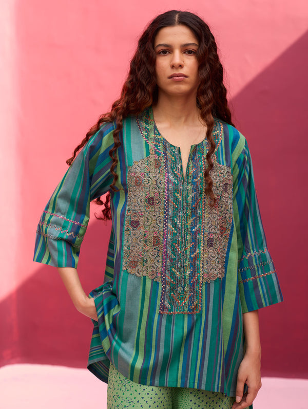 Olena Hand-Embroidered Silk Kurta - Peacock