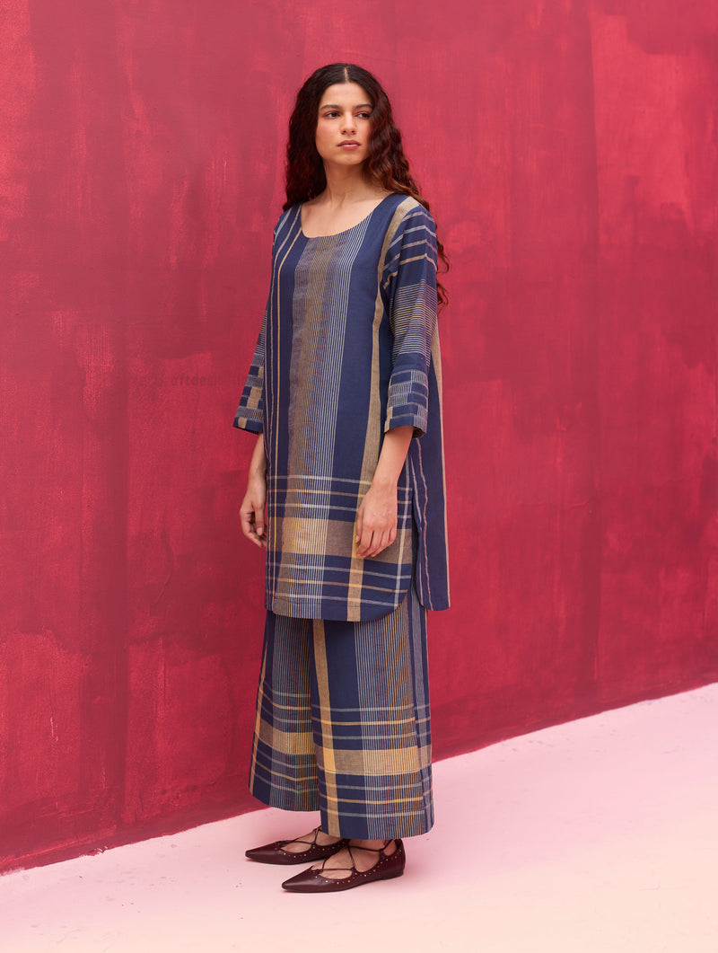 Rina Check Linen Kurta - Navy