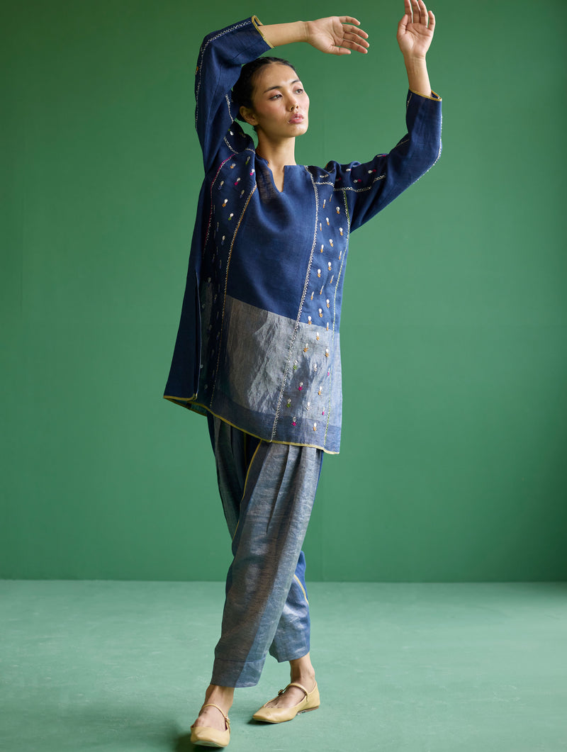 Ennya Hand-Embroidered Kurta Set - Navy